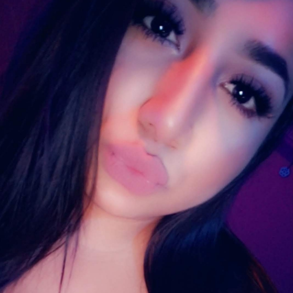 Meet your Posher, Selina